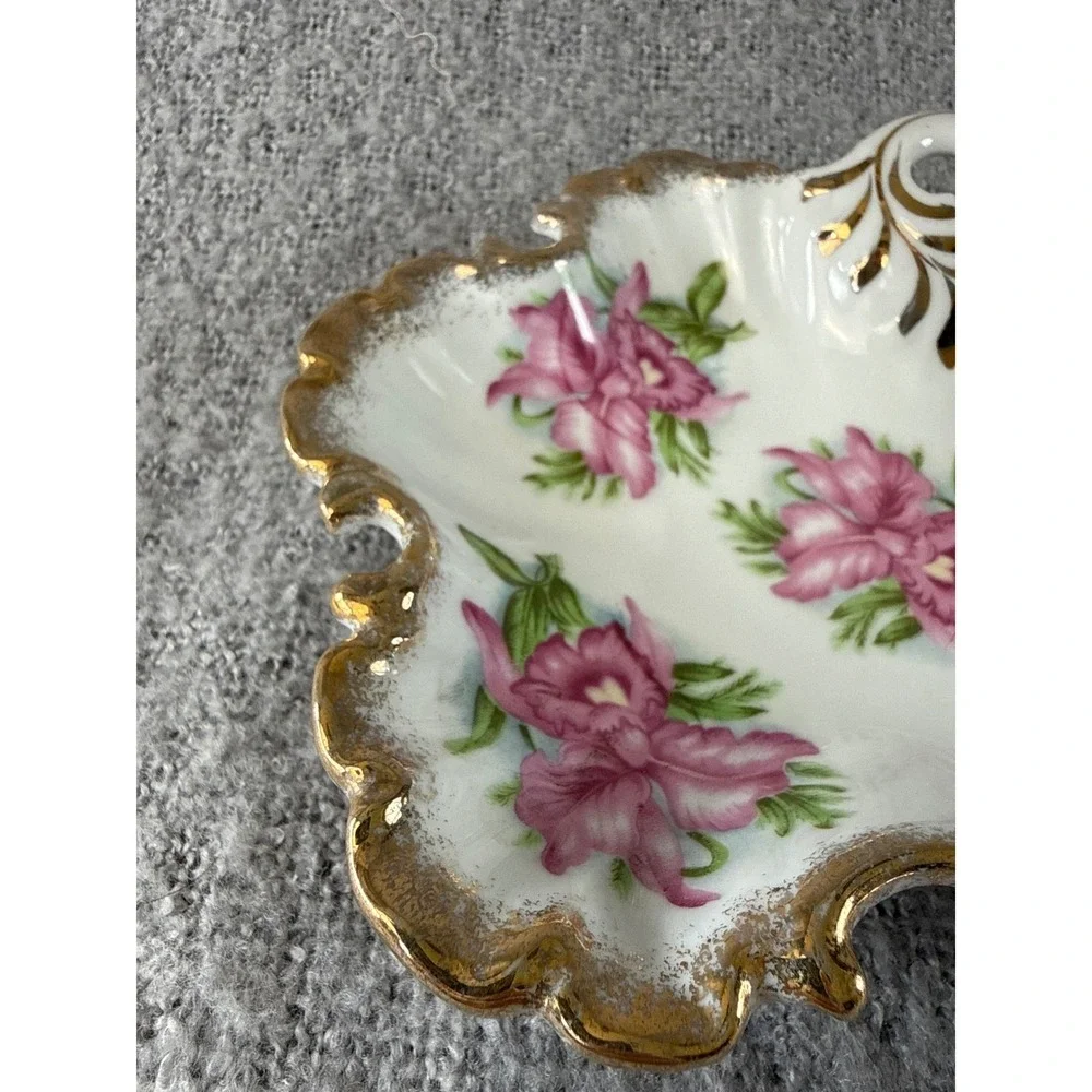 Grandma Vintage Trinket Dish 8